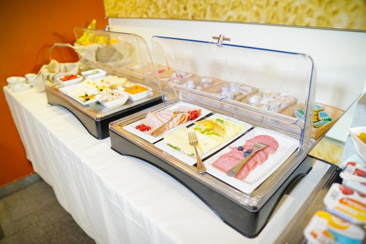 Wetteren Hotel Otus מראה חיצוני תמונה